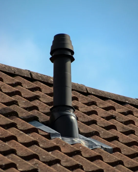 Travaux étanchéité noues et solins en zinguerie à Gradignan et Jonzac